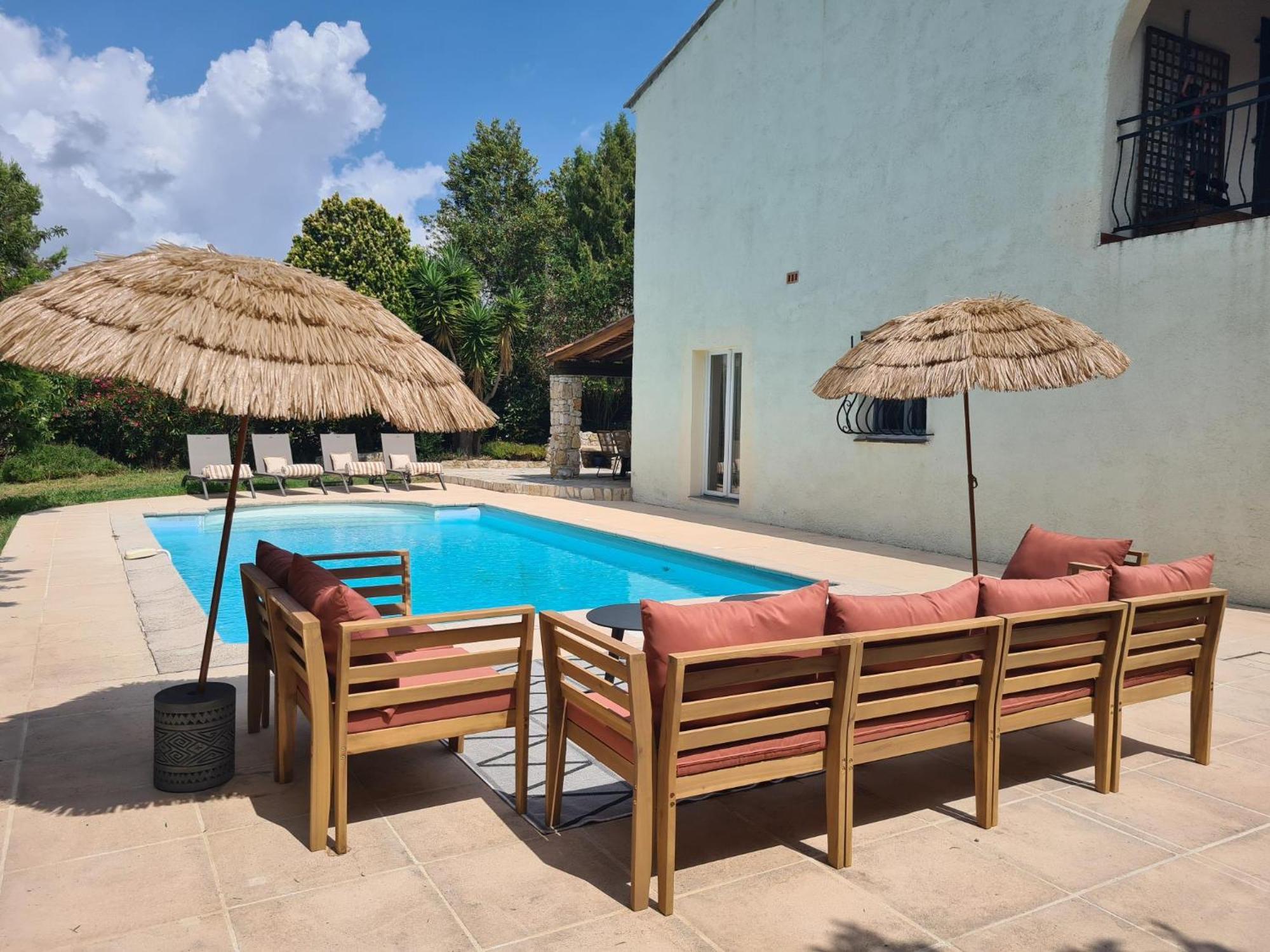 Belle Villa De Charme Avec Piscine Антиб Екстериор снимка