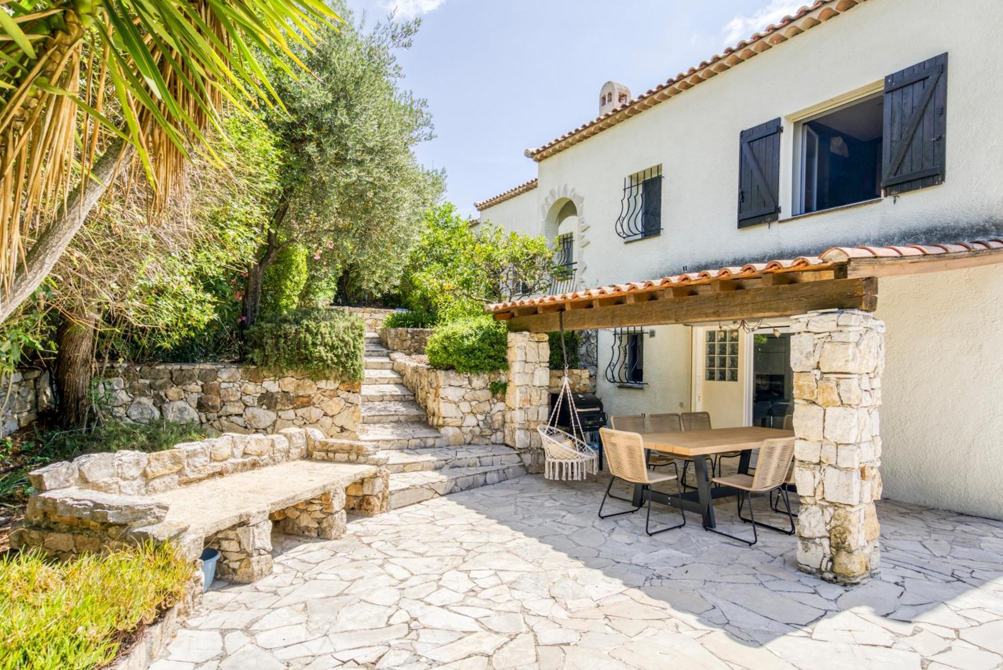 Belle Villa De Charme Avec Piscine Антиб Екстериор снимка